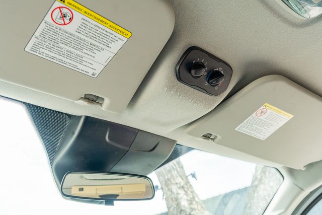 2015 Ford Transit 350 XLT / 15 PASSENGER / 3.7L V6 / TEXAS OWNED | Dallas, TX | Rocky Mountain Truck Stop Dallas 2015 Ford Transit 350 XLT / 15 PASSENGER / 3.7L V6 / TEXAS OWNED | Dallas, TX | Rocky Mountain Truck Stop Dallas