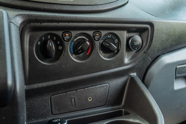 2015 Ford Transit 350 XLT / 15 PASSENGER / 3.7L V6 / TEXAS OWNED | Dallas, TX | Rocky Mountain Truck Stop Dallas 2015 Ford Transit 350 XLT / 15 PASSENGER / 3.7L V6 / TEXAS OWNED | Dallas, TX | Rocky Mountain Truck Stop Dallas