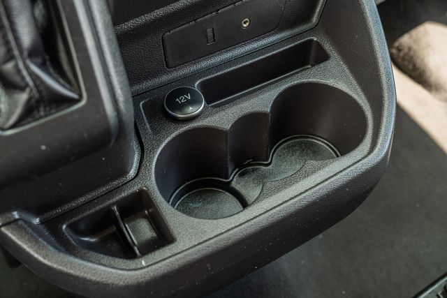 2015 Ford Transit 350 XLT / 15 PASSENGER / 3.7L V6 / TEXAS OWNED | Austin, TX | Rocky Mountain Truck Stop Austin 2015 Ford Transit 350 XLT / 15 PASSENGER / 3.7L V6 / TEXAS OWNED | Austin, TX | Rocky Mountain Truck Stop Austin