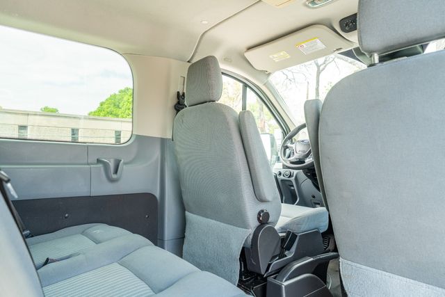 2015 Ford Transit 350 XLT / 15 PASSENGER / 3.7L V6 / TEXAS OWNED | Dallas, TX | Rocky Mountain Truck Stop Dallas