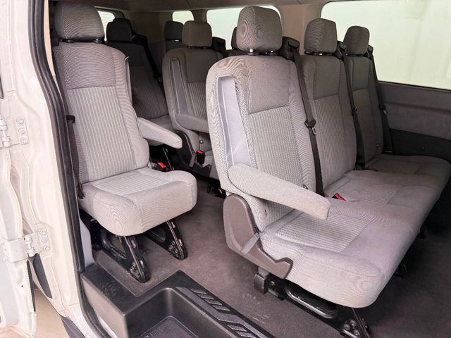 2015 Ford Transit 350 XL 3dr LWB Low Roof Passenger Van w/60/40 S... | Houston, TX | Houston Auto Credit 2015 Ford Transit 350 XL 3dr LWB Low Roof Passenger Van w/60/40 S... | Houston, TX | Houston Auto Credit