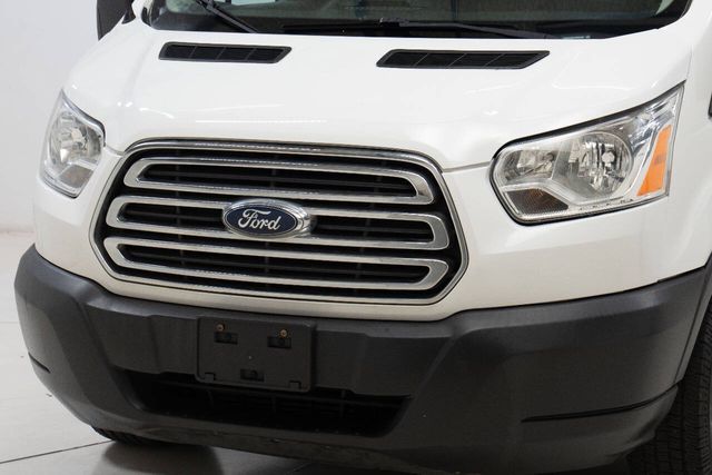 2015 Ford Transit 350 XLT 3dr LWB Medium Roof Passenger Van w/Sli... | Houston, TX | Houston Auto Credit 2015 Ford Transit 350 XLT 3dr LWB Medium Roof Passenger Van w/Sli... | Houston, TX | Houston Auto Credit