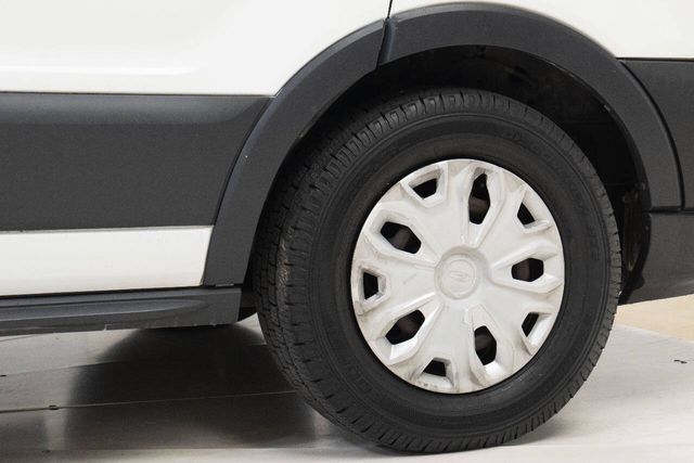 2015 Ford Transit 350 XLT 3dr LWB Medium Roof Passenger Van w/Sli... | Houston, TX | Houston Auto Credit 2015 Ford Transit 350 XLT 3dr LWB Medium Roof Passenger Van w/Sli... | Houston, TX | Houston Auto Credit