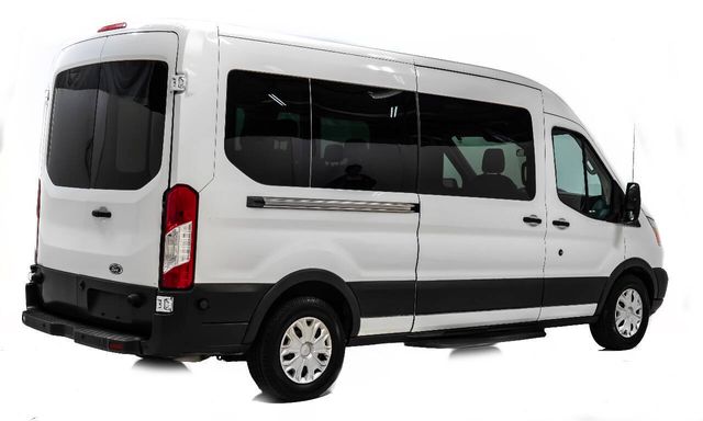 2015 Ford Transit 350 XLT 3dr LWB Medium Roof Passenger Van w/Sli... | Houston, TX | Houston Auto Credit 2015 Ford Transit 350 XLT 3dr LWB Medium Roof Passenger Van w/Sli... | Houston, TX | Houston Auto Credit