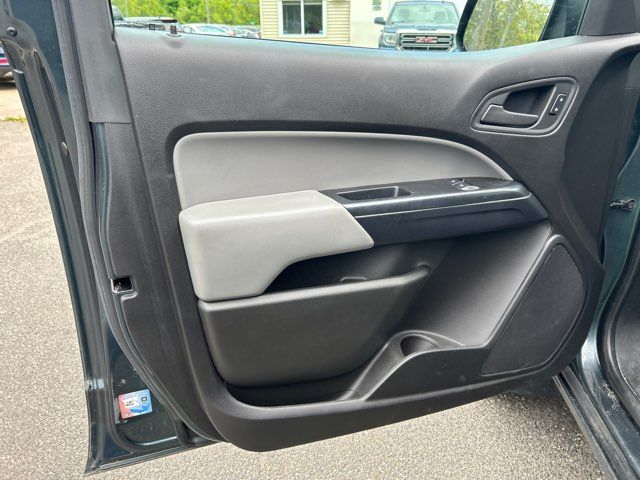 2015 GMC Canyon Base