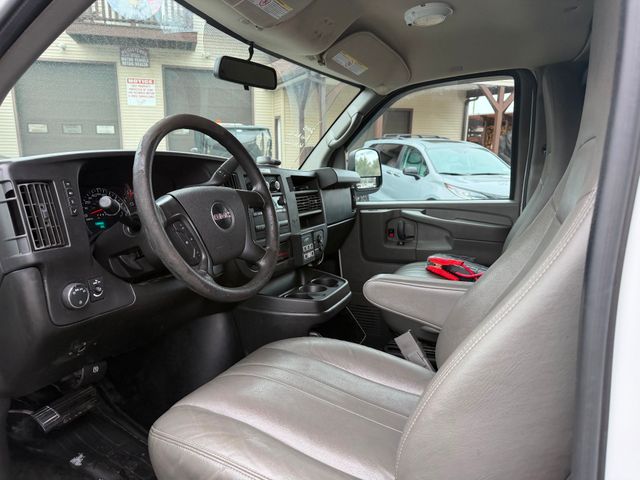 2015 GMC Savana 3500