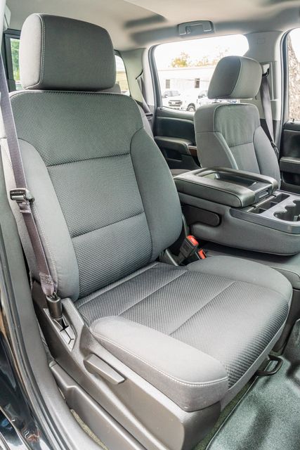 2015 GMC Sierra 1500 SLE CREW CAB RWD W/ UPGRADES / LOW MILES | Austin, TX | Rocky Mountain Truck Stop Austin 2015 GMC Sierra 1500 SLE CREW CAB RWD W/ UPGRADES / LOW MILES | Austin, TX | Rocky Mountain Truck Stop Austin