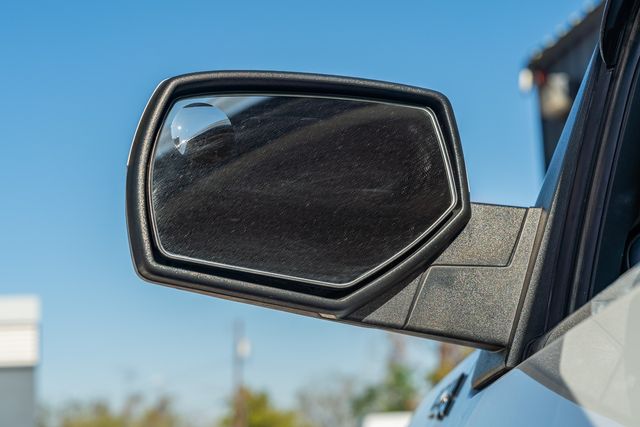 2015 GMC Sierra 1500 SLE CREW CAB 4X4 Z71 / ONE OWNER / CLEAN CARFAX | Austin, TX | Rocky Mountain Truck Stop Austin