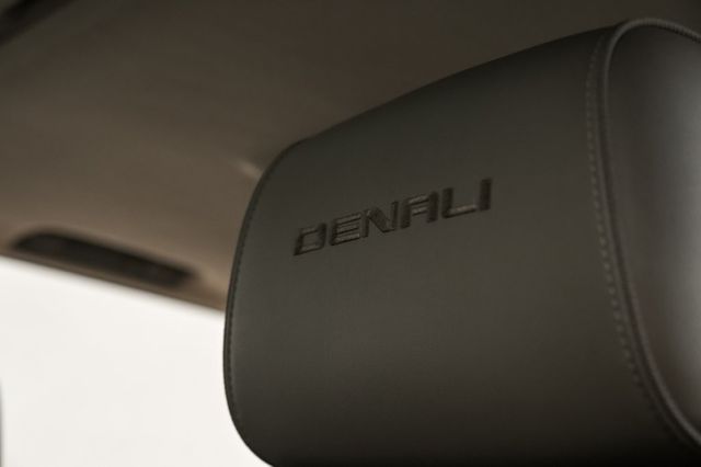 2015 GMC Sierra 1500 Denali Driver Alert Pkg Memory Leather Sunroof Nav 2015 GMC Sierra 1500 Denali Driver Alert Pkg Memory Leather Sunroof Nav