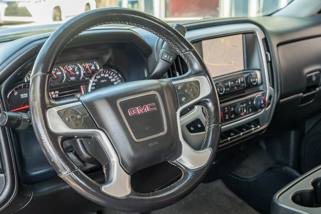 2015 GMC Sierra 2500HD SLE CREW CAB Z71 4X4 / ONE TEXAS OWNER / ALLISON | Austin, TX | Rocky Mountain Truck Stop Austin 2015 GMC Sierra 2500HD SLE CREW CAB Z71 4X4 / ONE TEXAS OWNER / ALLISON | Austin, TX | Rocky Mountain Truck Stop Austin