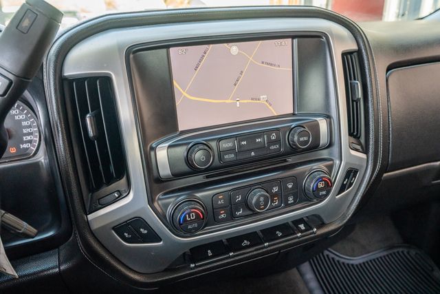 2015 GMC Sierra 2500HD SLE CREW CAB Z71 4X4 / ONE TEXAS OWNER / ALLISON | Austin, TX | Rocky Mountain Truck Stop Austin 2015 GMC Sierra 2500HD SLE CREW CAB Z71 4X4 / ONE TEXAS OWNER / ALLISON | Austin, TX | Rocky Mountain Truck Stop Austin