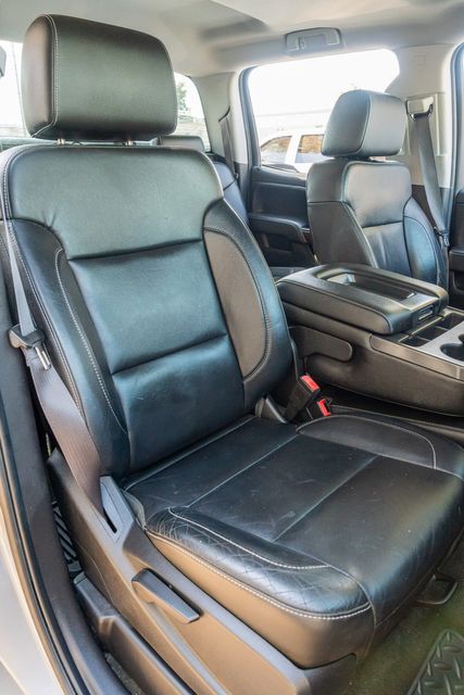 2015 GMC Sierra 2500HD SLE CREW CAB Z71 4X4 / ONE TEXAS OWNER / ALLISON | Austin, TX | Rocky Mountain Truck Stop Austin 2015 GMC Sierra 2500HD SLE CREW CAB Z71 4X4 / ONE TEXAS OWNER / ALLISON | Austin, TX | Rocky Mountain Truck Stop Austin