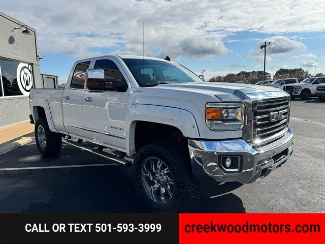 2015 GMC Sierra 2500HD SLT 4x4 6.0 GAS Chrome 20s Financing Leveled NICE 2015 GMC Sierra 2500HD SLT 4x4 6.0 GAS Chrome 20s Financing Leveled NICE
