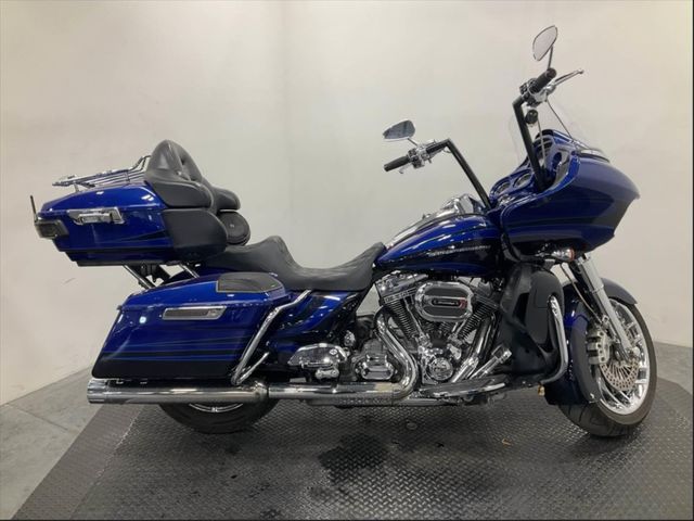 2015 Harley-Davidson CVO Road Glide Ultra FLTRUSE | Fort Worth, TX | TX Toy Sales in Fort Worth, TX 76131