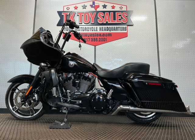 2015 Harley-Davidson Road Glide Base | Fort Worth, TX | TX Toy Sales