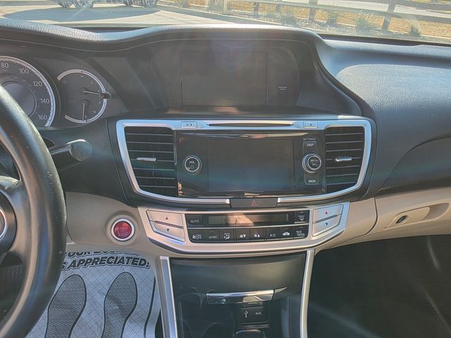 2015 Honda Accord EX-L | Arlington, TX | Tray Rogers dba Southwest Collision Center 2015 Honda Accord EX-L | Arlington, TX | Tray Rogers dba Southwest Collision Center