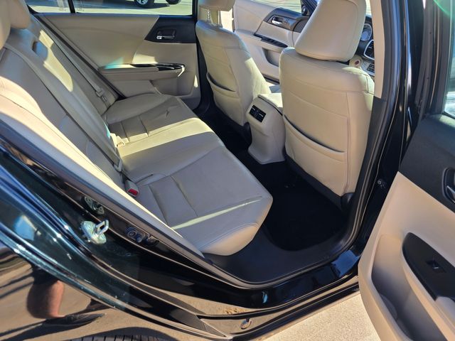 2015 Honda Accord EX-L | Arlington, TX | Tray Rogers dba Southwest Collision Center   