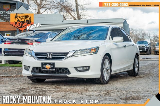 2015 Honda Accord EX-L V6 / LUXURY / LOADED / LOW MILES | Austin, TX | Rocky Mountain Truck Stop Austin