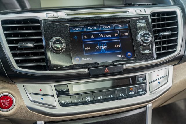 2015 Honda Accord EX-L V6 / LUXURY / LOADED / LOW MILES | Austin, TX | Rocky Mountain Truck Stop Austin 2015 Honda Accord EX-L V6 / LUXURY / LOADED / LOW MILES | Austin, TX | Rocky Mountain Truck Stop Austin