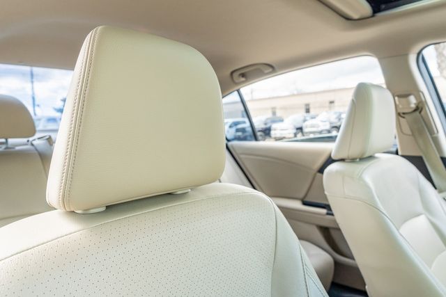 2015 Honda Accord EX-L V6 / LUXURY / LOADED / LOW MILES | Austin, TX | Rocky Mountain Truck Stop Austin