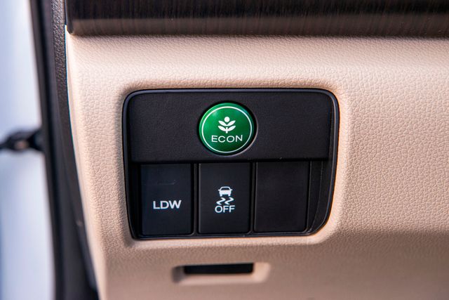 2015 Honda Accord Hybrid EX-L | Van Nuys, CA | Stellar Auto INC.