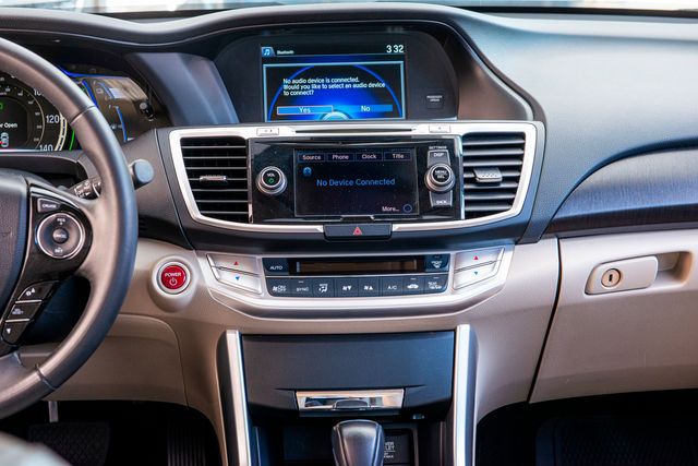2015 Honda Accord Hybrid EX-L | Van Nuys, CA | Stellar Auto INC.
