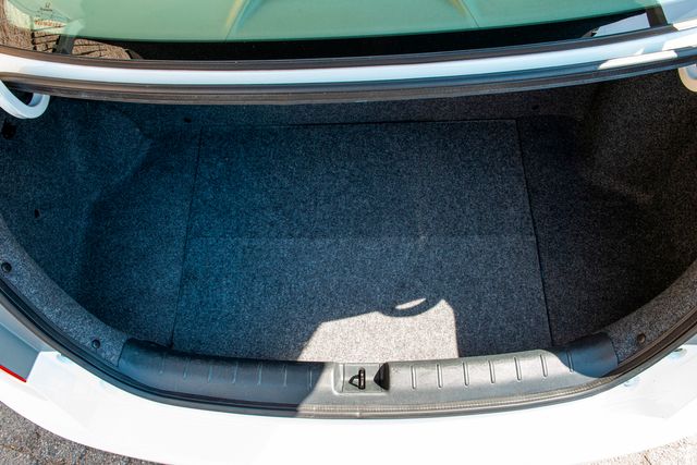 2015 Honda Accord Hybrid EX-L | Van Nuys, CA | Stellar Auto INC. 2015 Honda Accord Hybrid EX-L | Van Nuys, CA | Stellar Auto INC.