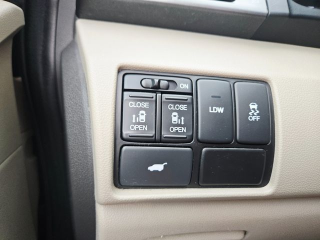 2015 Honda Odyssey EX-L w/Navi | Ellisville, MO | AutoPort