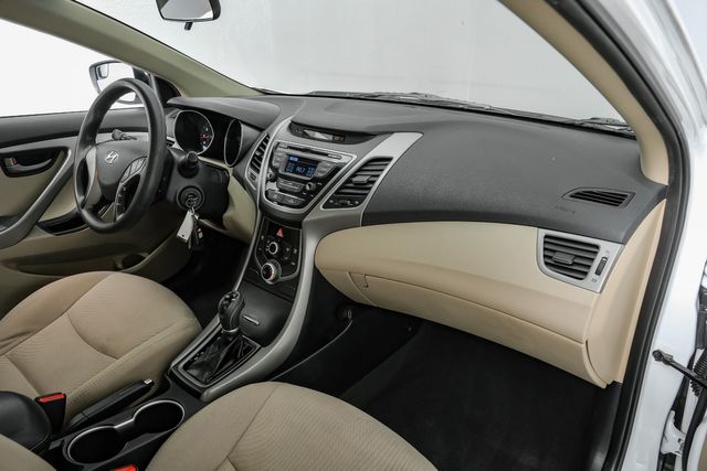 2015 Hyundai ELANTRA SE OneOwner PearlWhite | Dallas, TX | Stevens Motor Company LLC