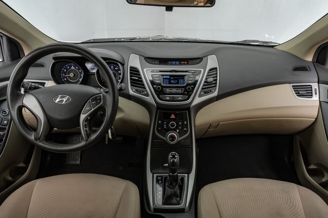 2015 Hyundai ELANTRA SE OneOwner PearlWhite | Dallas, TX | Stevens Motor Company LLC