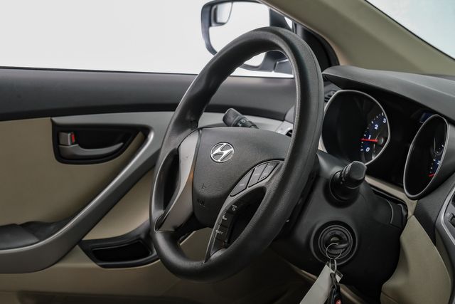 2015 Hyundai ELANTRA SE OneOwner PearlWhite | Dallas, TX | Stevens Motor Company LLC
