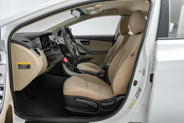 2015 Hyundai ELANTRA SE OneOwner PearlWhite | Dallas, TX | Stevens Motor Company LLC 2015 Hyundai ELANTRA SE OneOwner PearlWhite | Dallas, TX | Stevens Motor Company LLC