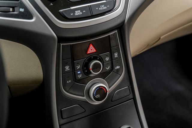 2015 Hyundai ELANTRA SE OneOwner PearlWhite | Dallas, TX | Stevens Motor Company LLC