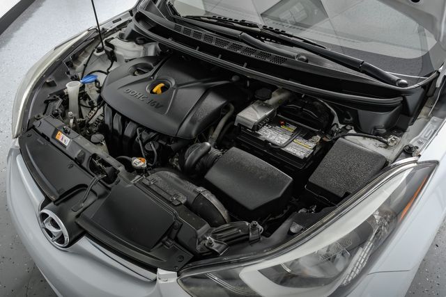 2015 Hyundai ELANTRA SE OneOwner PearlWhite | Dallas, TX | Stevens Motor Company LLC