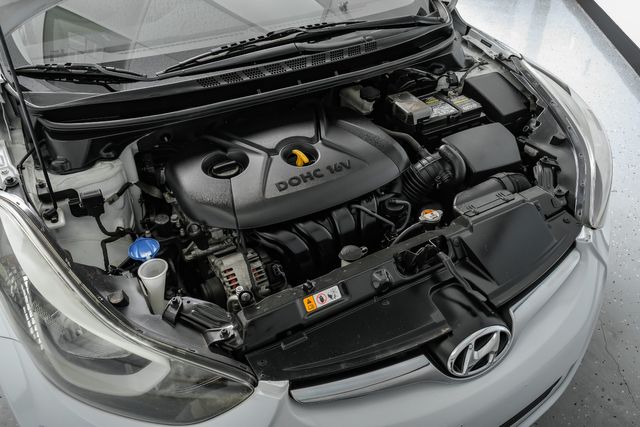 2015 Hyundai ELANTRA SE OneOwner PearlWhite | Dallas, TX | Stevens Motor Company LLC 2015 Hyundai ELANTRA SE OneOwner PearlWhite | Dallas, TX | Stevens Motor Company LLC