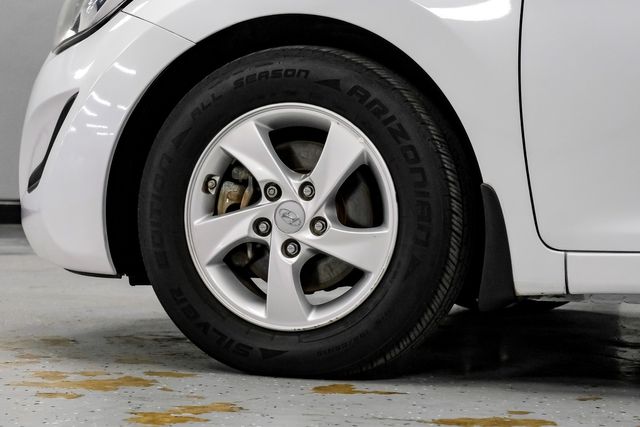 2015 Hyundai ELANTRA SE OneOwner PearlWhite | Dallas, TX | Stevens Motor Company LLC