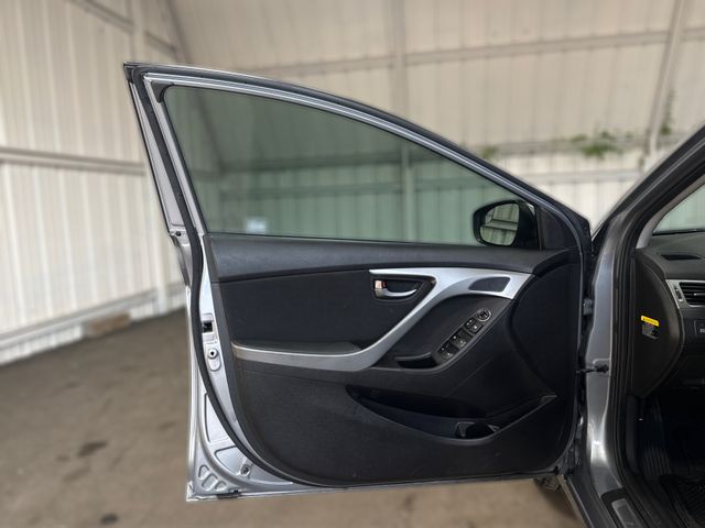 2015 Hyundai ELANTRA SE | Houston, TX | Texas Star Motors