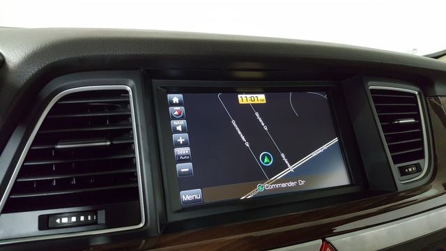 2015 Hyundai Genesis 3.8L | Carrollton, TX | Legend Motorcars of Carrollton