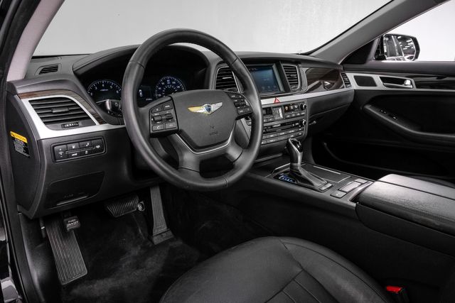 2015 Hyundai Genesis 3.8L SignaturePkg PanoRoof CooledSeats