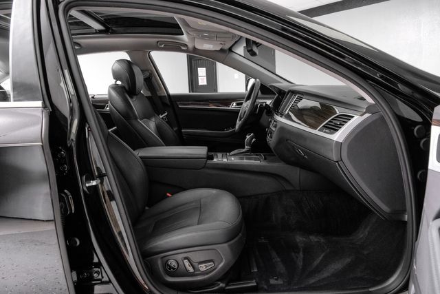2015 Hyundai Genesis 3.8L SignaturePkg PanoRoof CooledSeats | Dallas, TX | Stevens Motor Company LLC