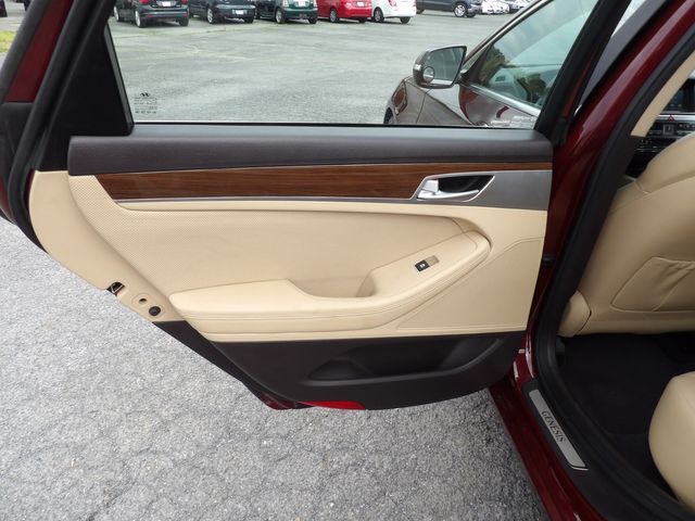 2015 Hyundai Genesis 3.8L | Dalton, GA | Paniagua Auto Mall 2015 Hyundai Genesis 3.8L | Dalton, GA | Paniagua Auto Mall