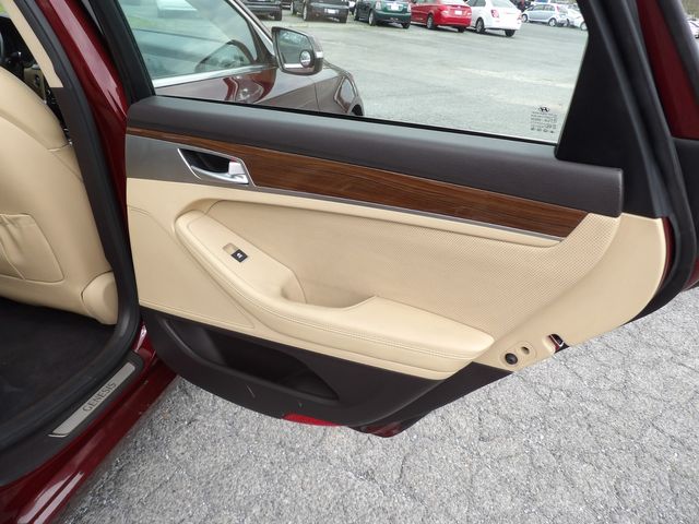 2015 Hyundai Genesis 3.8L | Dalton, GA | Paniagua Auto Mall 2015 Hyundai Genesis 3.8L | Dalton, GA | Paniagua Auto Mall