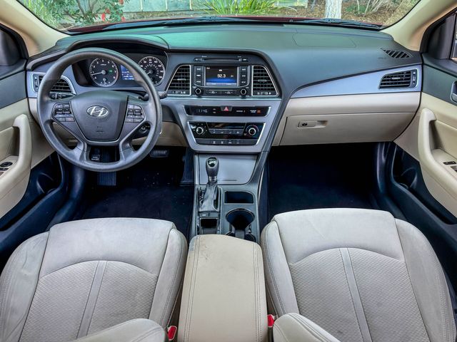 2015 Hyundai SONATA SE | Agoura Hills, CA | SoCal Auto Group 2015 Hyundai SONATA SE | Agoura Hills, CA | SoCal Auto Group