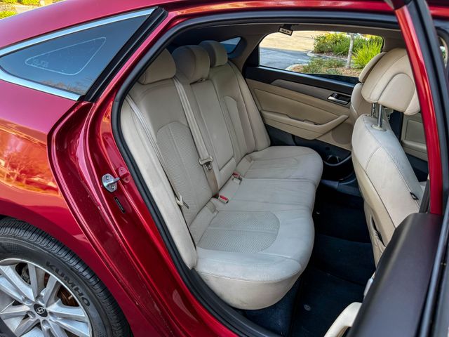 2015 Hyundai SONATA SE | Agoura Hills, CA | SoCal Auto Group 2015 Hyundai SONATA SE | Agoura Hills, CA | SoCal Auto Group