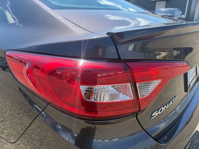 2015 Hyundai SONATA SPORT We Finance | Canton, Ohio | Ohio Auto Warehouse LLC 2015 Hyundai SONATA SPORT We Finance | Canton, Ohio | Ohio Auto Warehouse LLC