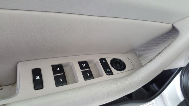 2015 Hyundai SONATA SE | Carrollton, TX | Legend Motorcars of Carrollton