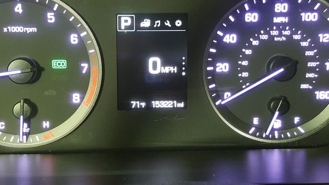 2015 Hyundai SONATA SE | Carrollton, TX | Legend Motorcars of Carrollton 2015 Hyundai SONATA SE | Carrollton, TX | Legend Motorcars of Carrollton