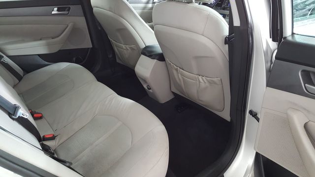 2015 Hyundai SONATA SE | Carrollton, TX | Legend Motorcars of Carrollton 2015 Hyundai SONATA SE | Carrollton, TX | Legend Motorcars of Carrollton