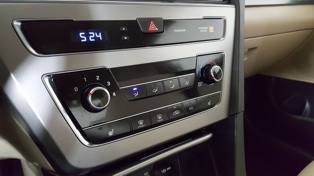 2015 Hyundai SONATA Sport | Carrollton, TX | Legend Motorcars of Carrollton 2015 Hyundai SONATA Sport | Carrollton, TX | Legend Motorcars of Carrollton