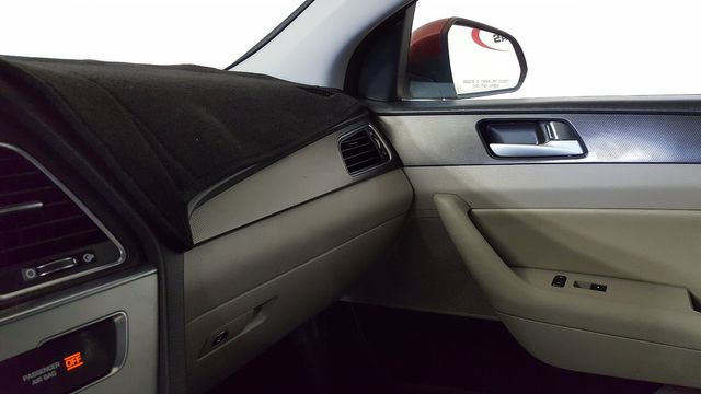 2015 Hyundai SONATA Sport | Carrollton, TX | Legend Motorcars of Carrollton